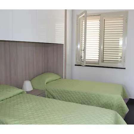 The Seaside Apartment