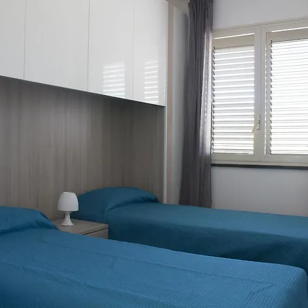The Seaside Apartment